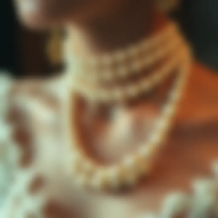 Exploring the Allure of Vintage Faux Pearl Necklaces Summary