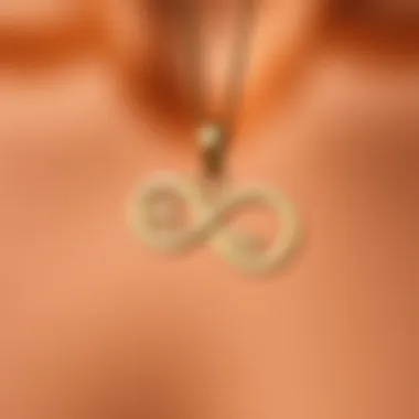 Notable The Art of Personalization: Infinity Pendants with Names Notable The Art of Personalization: Infinity Pendants with Names