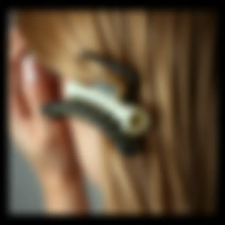 Notable The Evolving Utility of Hair Claw Clips with Rubber Grip